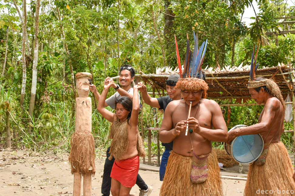 アマゾンツアー　部族　ダンス